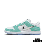 NIKE SB DUNK LOW APRIL SKATE BOARDS - Image 4