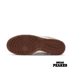 NIKE DUNK LOW MEDIUM CURRY - Image 2