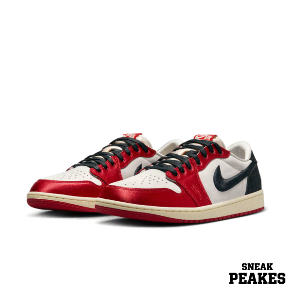 AIR JORDAN 1 RETRO LOW OG TROPHY ROOM AWAY