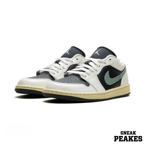 AIR JORDAN 1 LOW JADE SMOKE